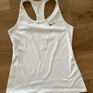 Nike Tank Women’s M
